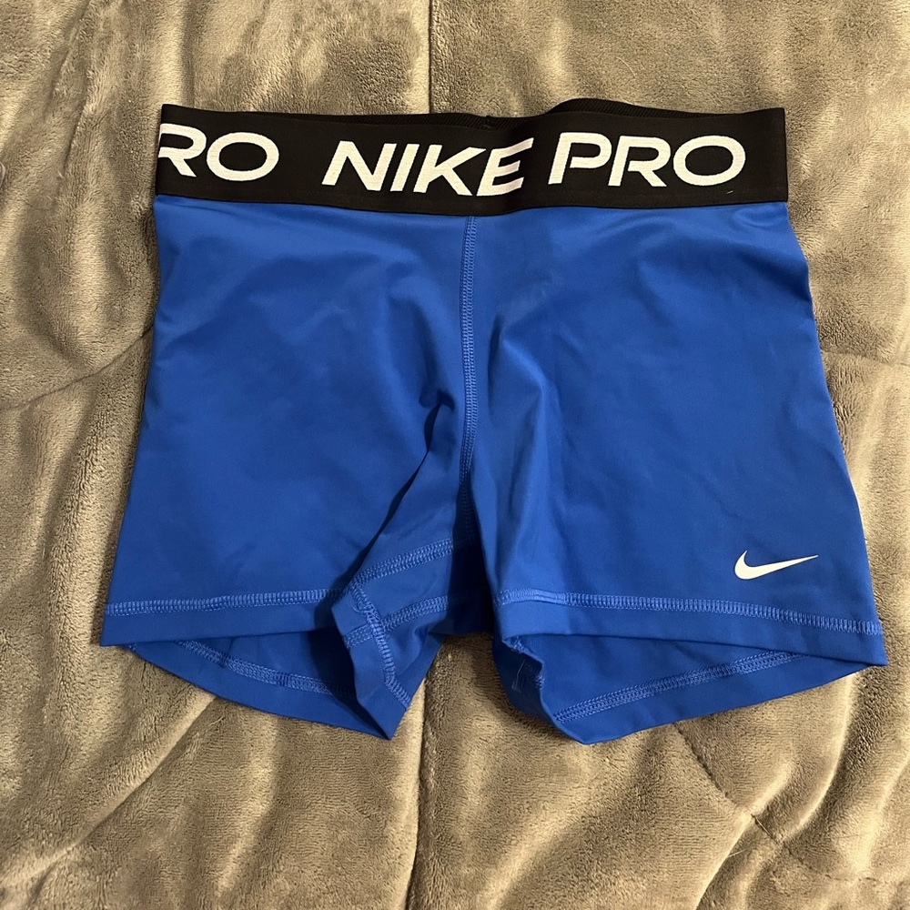 nike pros
